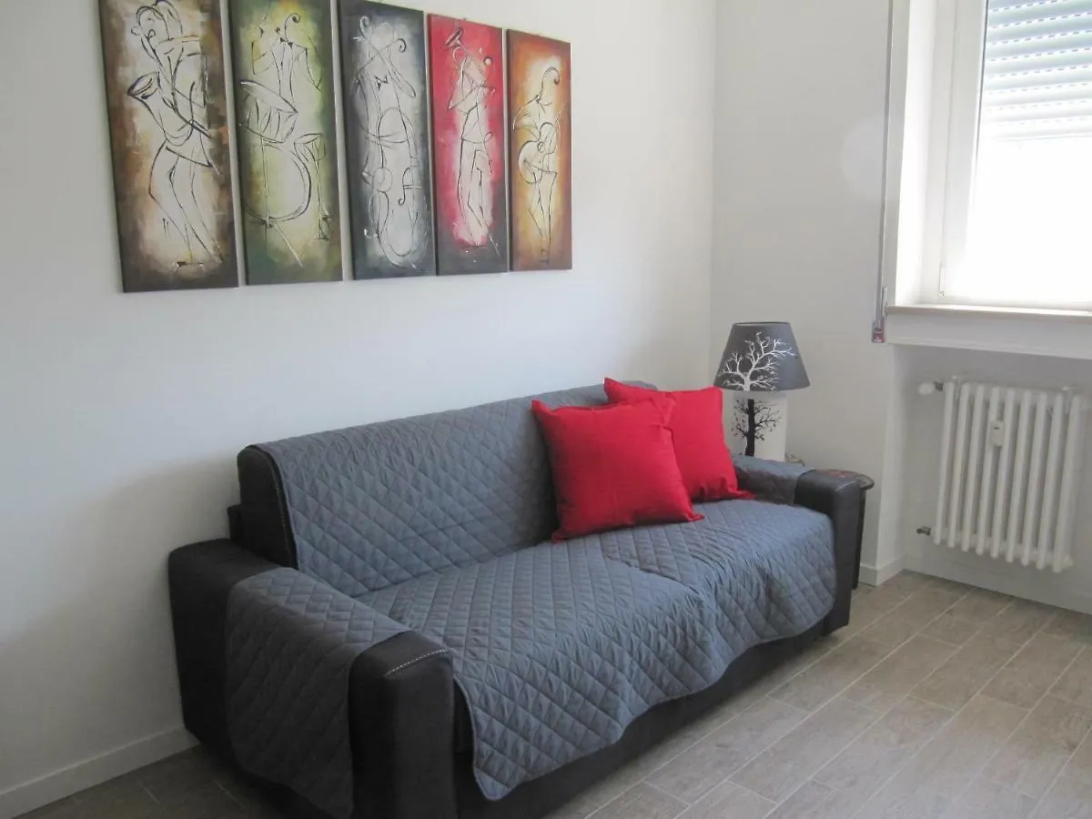 Apartment Station Home Sesto San Giovanni